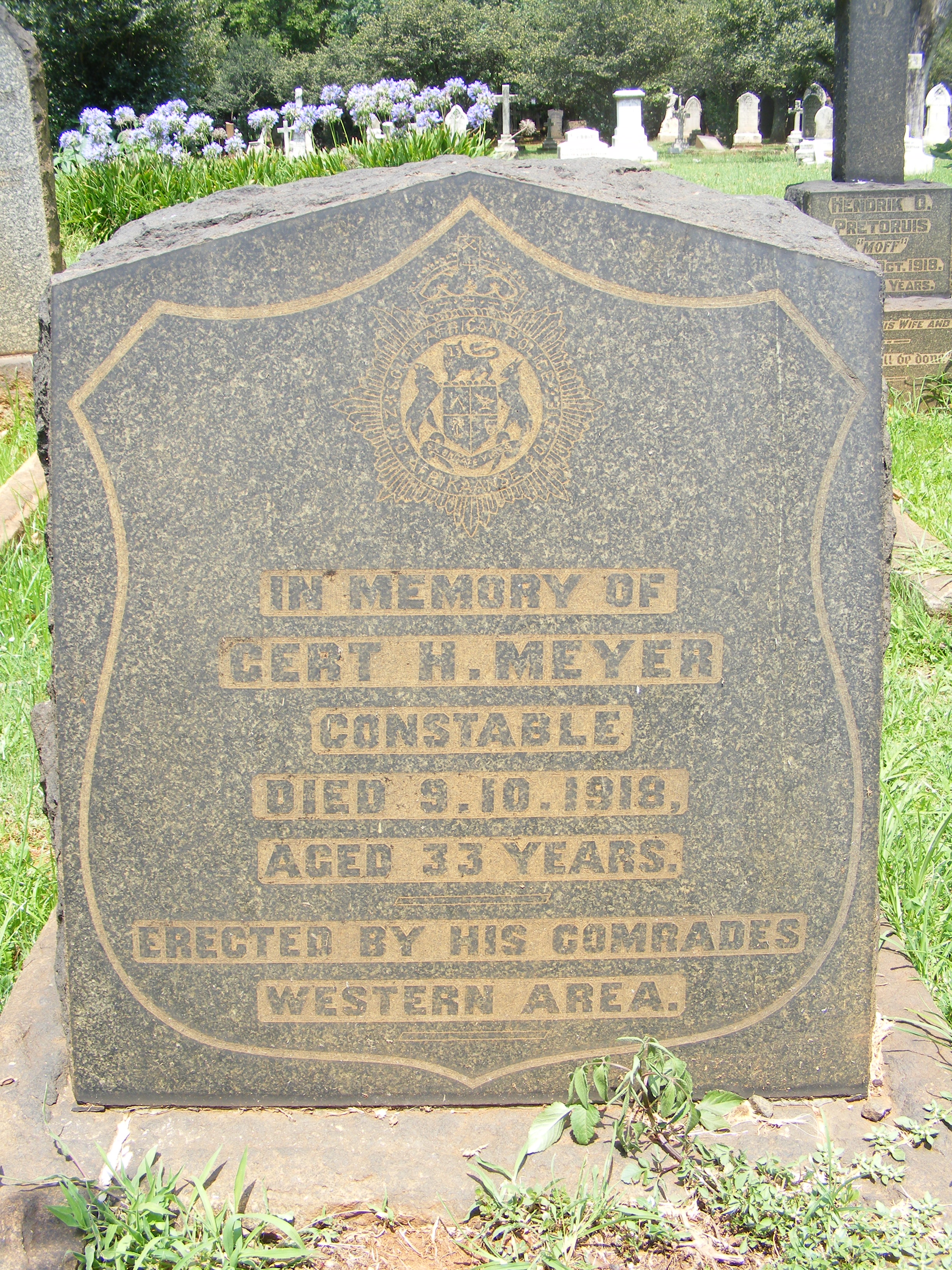 Photo from /search/photos/South Africa/Gauteng/JOHANNESBURG (BRAAMFONTEIN) CEMETERY/meyer_gh.JPG